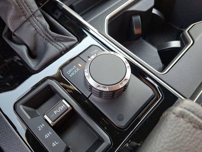 2026 Toyota Tundra 4WD 4WD SR5 CrewMax 5.5' Bed (SE)