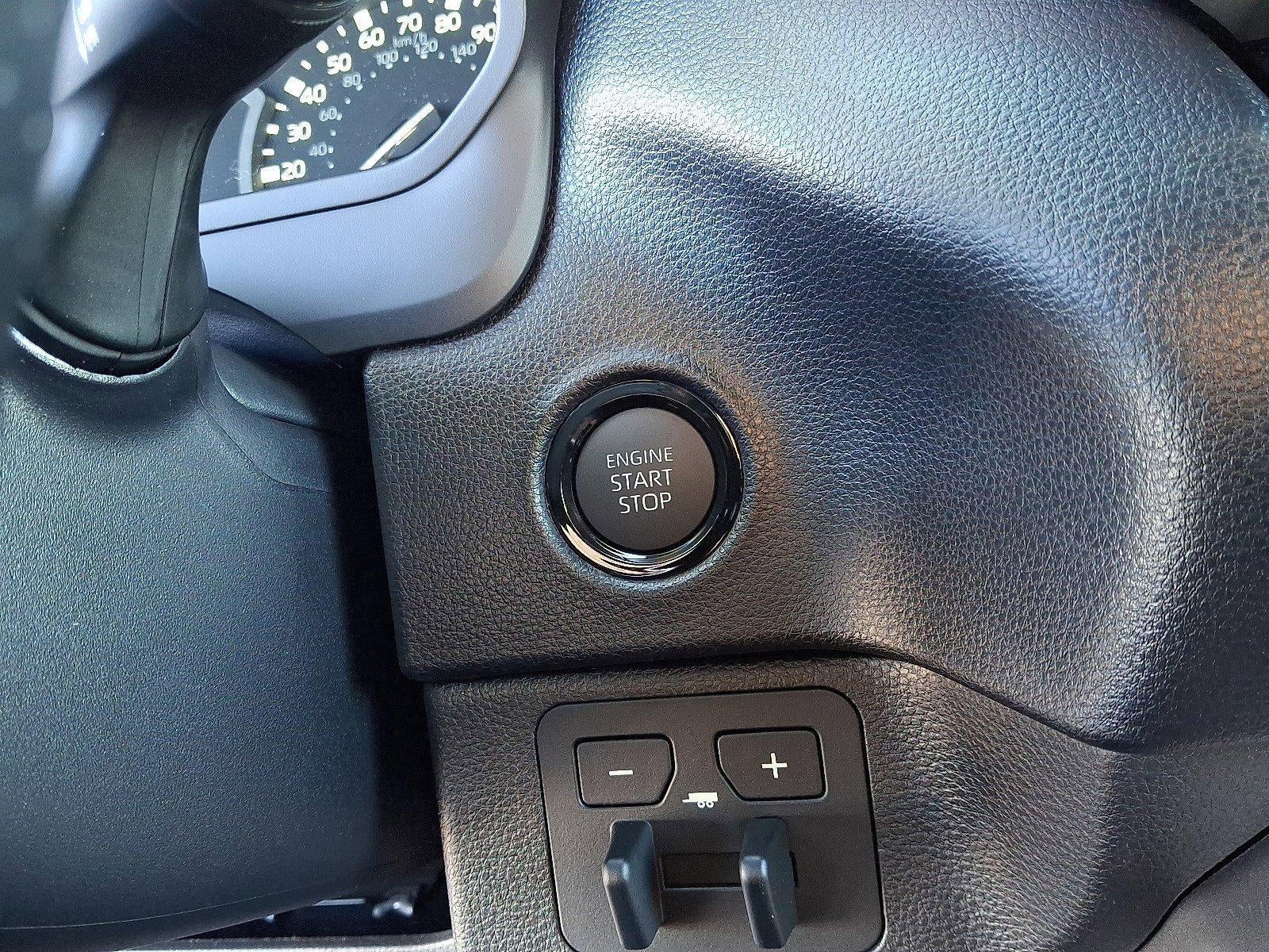 2026 Toyota Tundra 4WD 4WD SR5 CrewMax 5.5' Bed (SE)