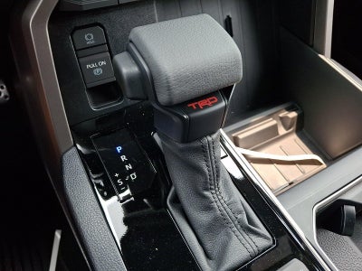 2026 Toyota Tundra 4WD 4WD SR5 CrewMax 5.5' Bed (SE)