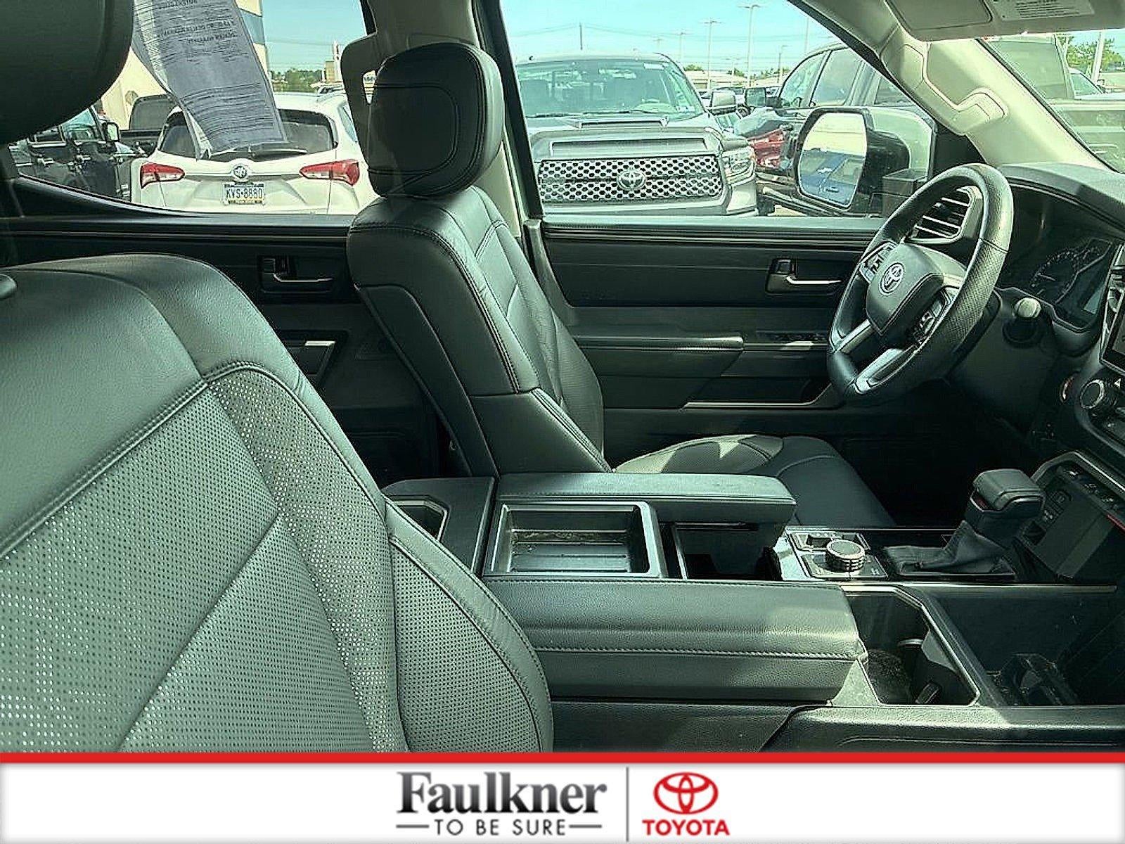 2023 Toyota Tundra 4WD 4WD SR5 CrewMax 5.5' Bed (SE)