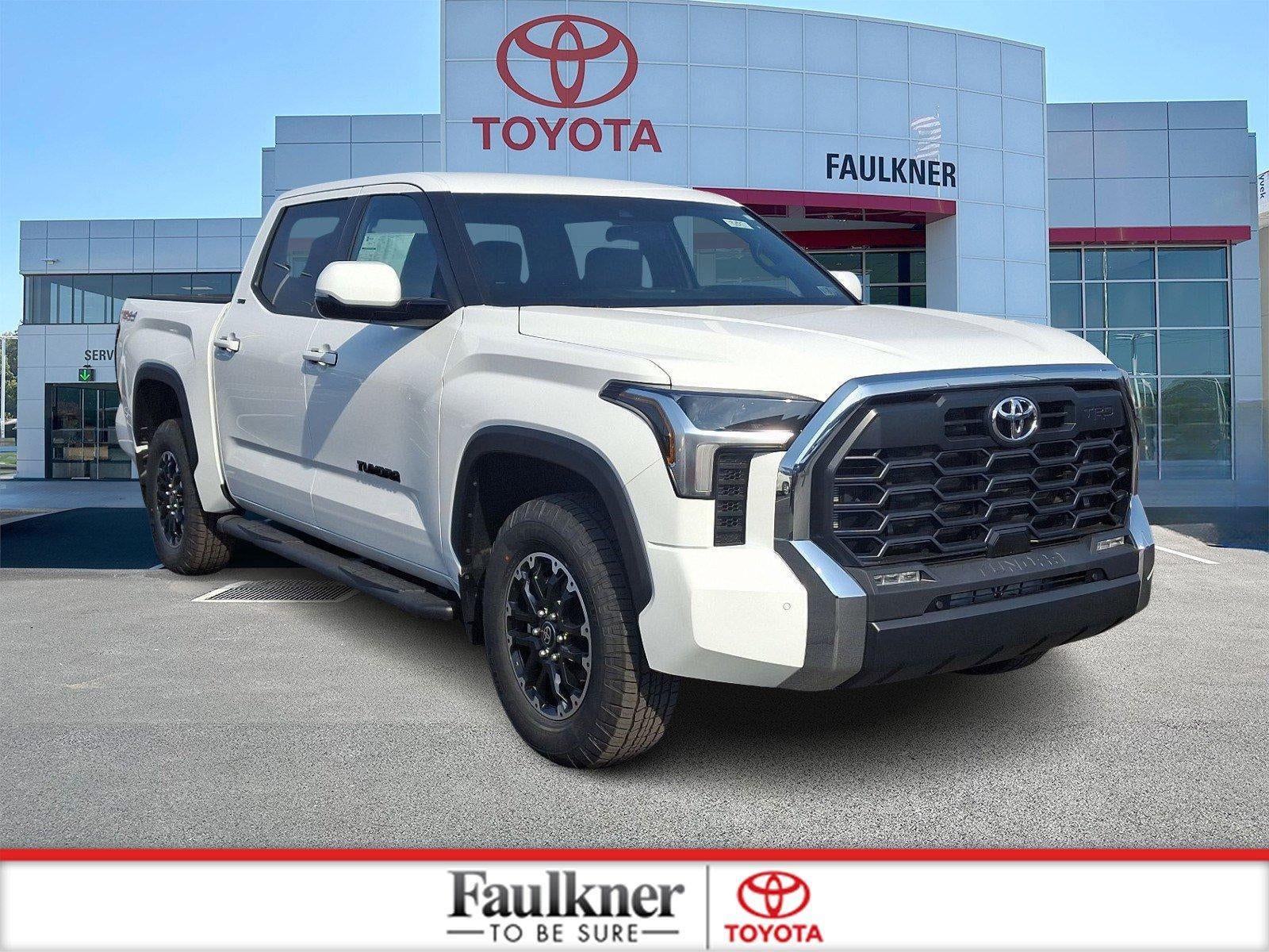 2025 Toyota Tundra 4WD 4WD SR5 CrewMax 5.5' Bed (SE)