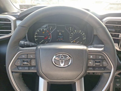 2025 Toyota Tundra 4WD 4WD SR5 CrewMax 5.5' Bed (SE)