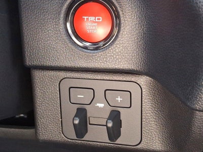 2025 Toyota Tundra 4WD 4WD SR5 CrewMax 5.5' Bed (SE)