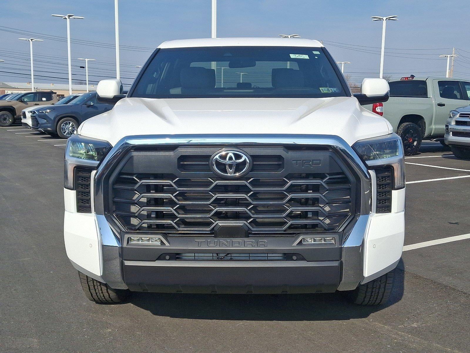 2025 Toyota Tundra 4WD 4WD SR5 CrewMax 5.5' Bed (SE)