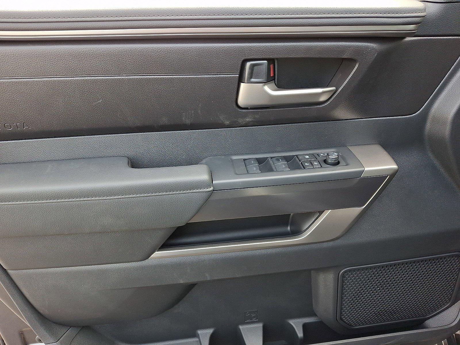 2026 Toyota Tundra 4WD 4WD SR5 CrewMax 5.5' Bed (SE)