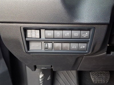 2026 Toyota Tundra 4WD 4WD SR5 CrewMax 5.5' Bed (SE)