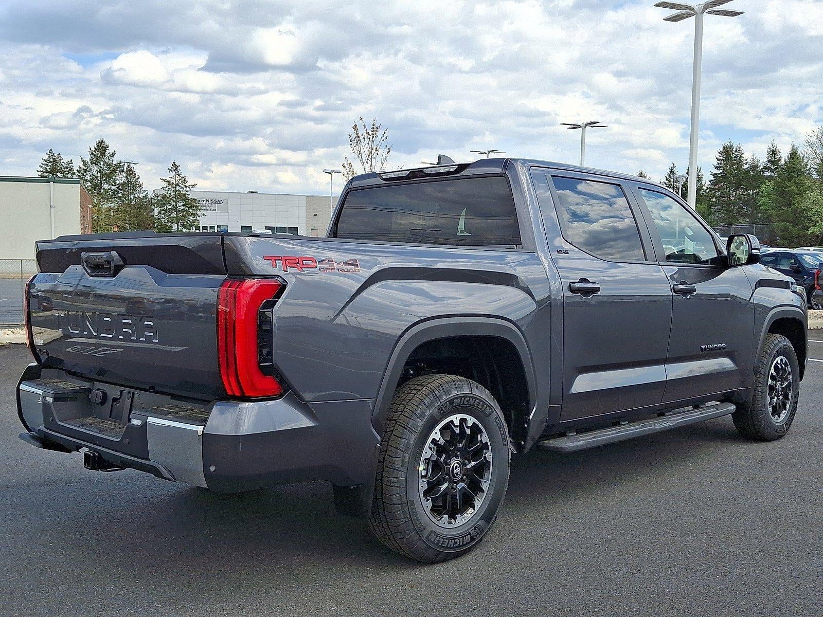 2026 Toyota Tundra 4WD 4WD SR5 CrewMax 5.5' Bed (SE)