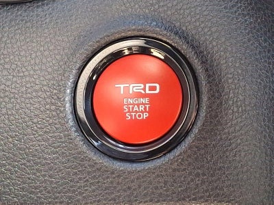 2026 Toyota Tundra 4WD 4WD SR5 CrewMax 5.5' Bed (SE)