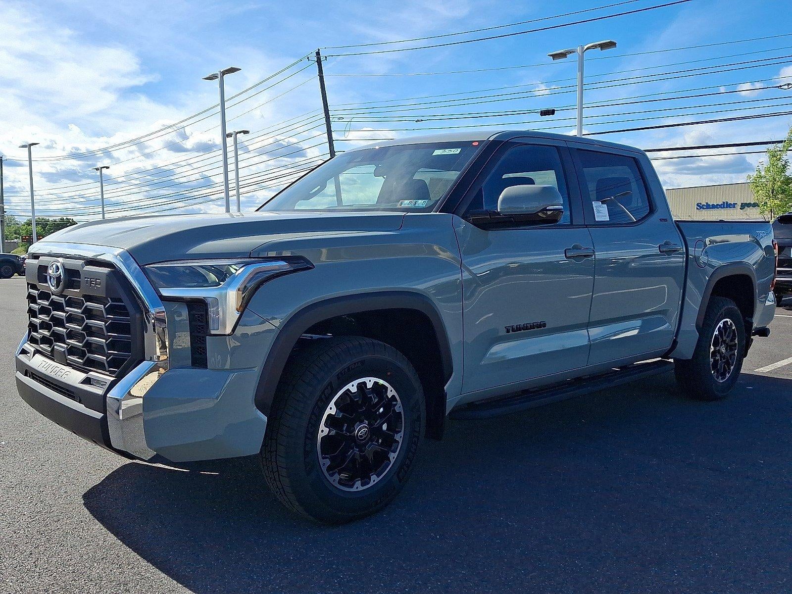 2026 Toyota Tundra 4WD 4WD SR5 CrewMax 5.5' Bed (SE)