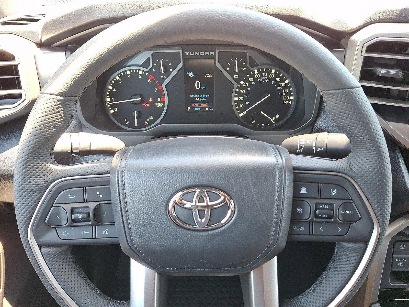 2026 Toyota Tundra 4WD 4WD SR5 CrewMax 5.5' Bed (SE)