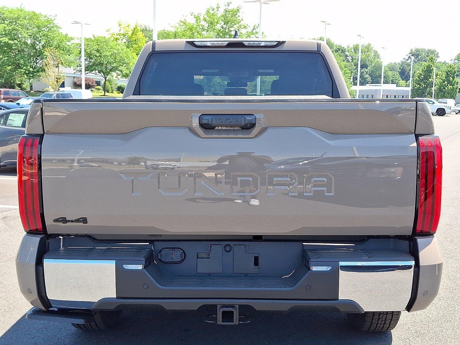 2026 Toyota Tundra 4WD 4WD SR5 CrewMax 5.5' Bed (SE)