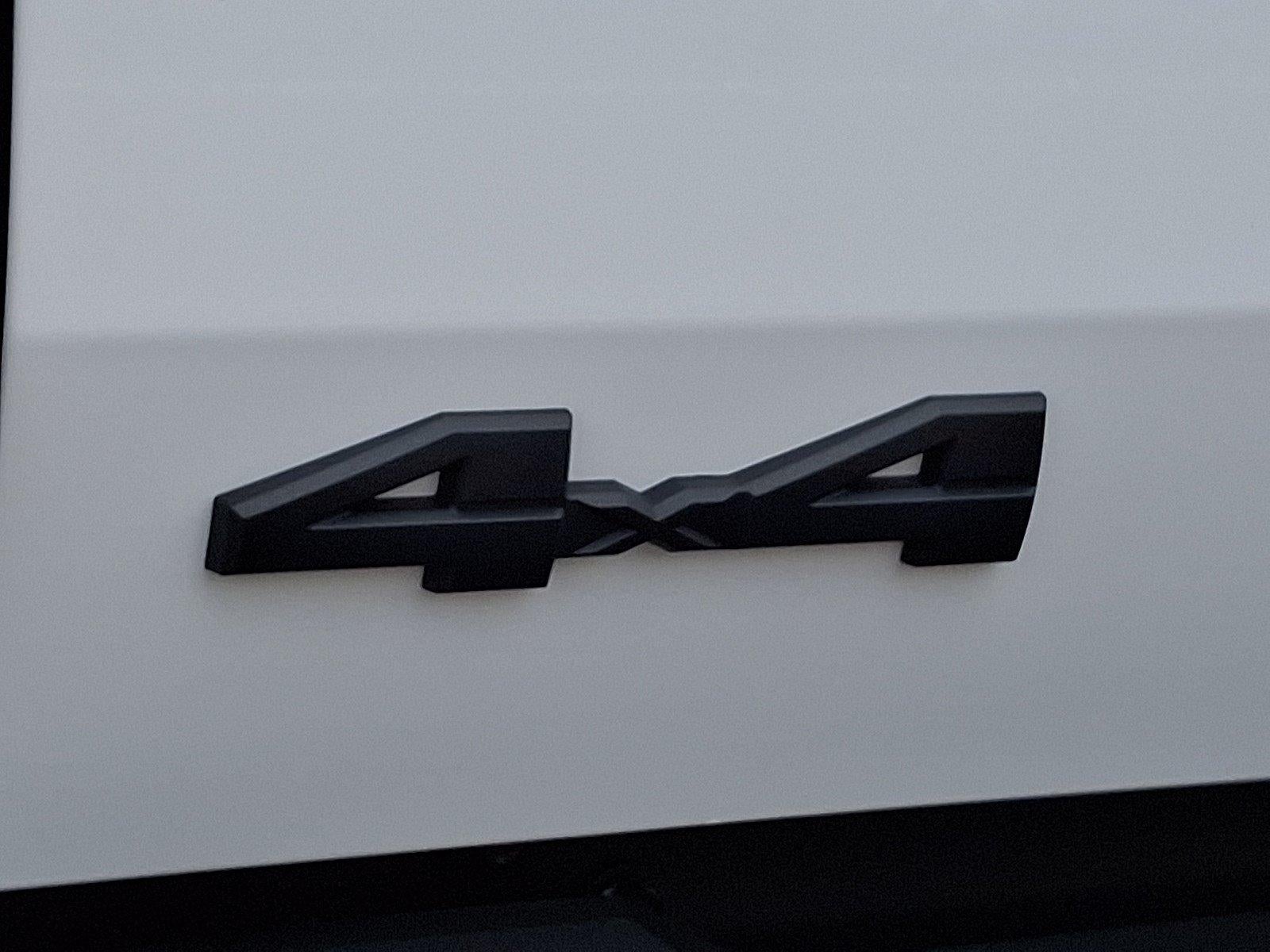 2026 Toyota Tundra 4WD 4WD SR5 CrewMax 5.5' Bed (SE)