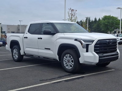 2026 Toyota Tundra 4WD 4WD SR5 CrewMax 5.5' Bed (SE)