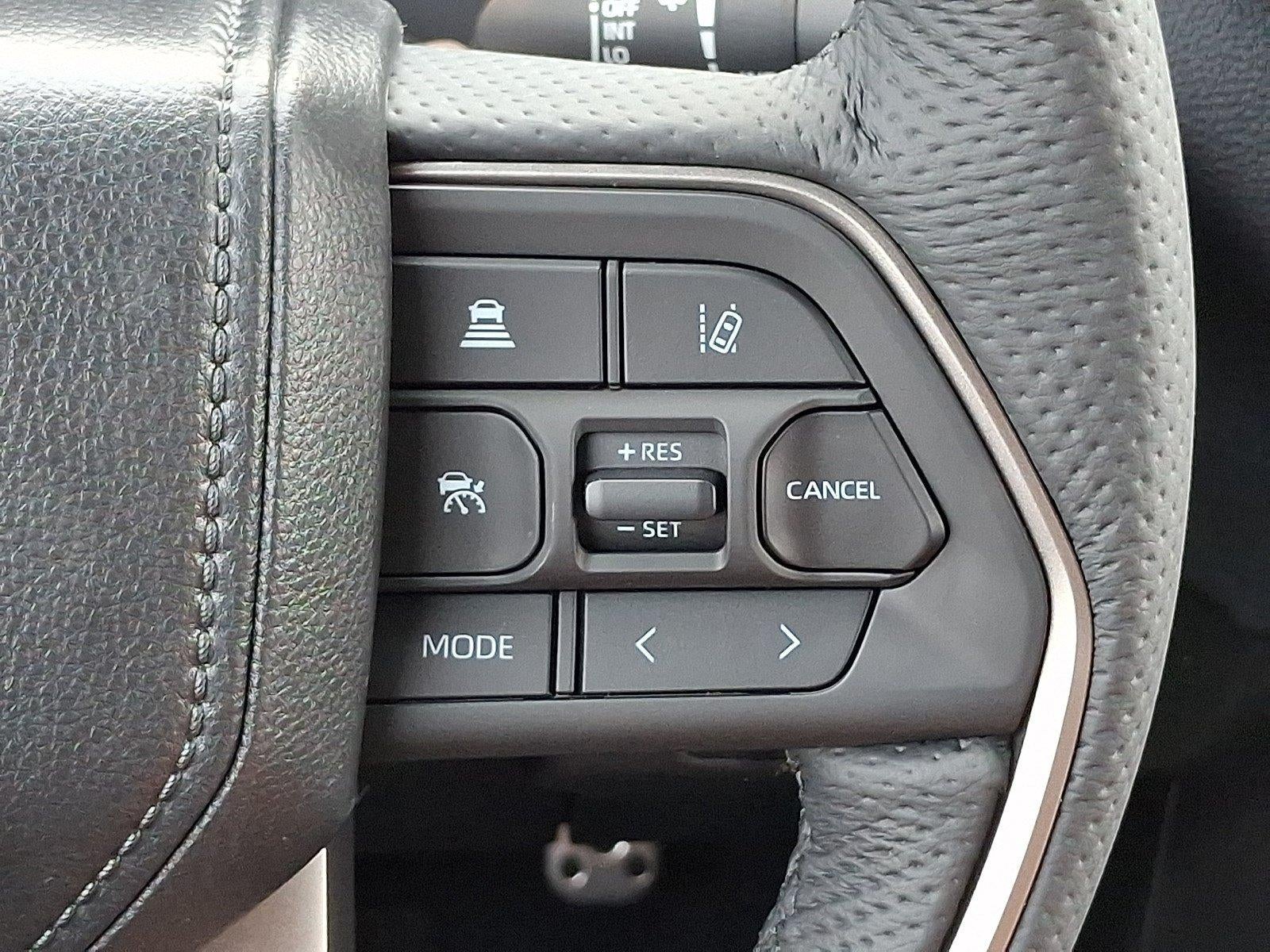 2026 Toyota Tundra 4WD 4WD SR5 CrewMax 5.5' Bed (SE)