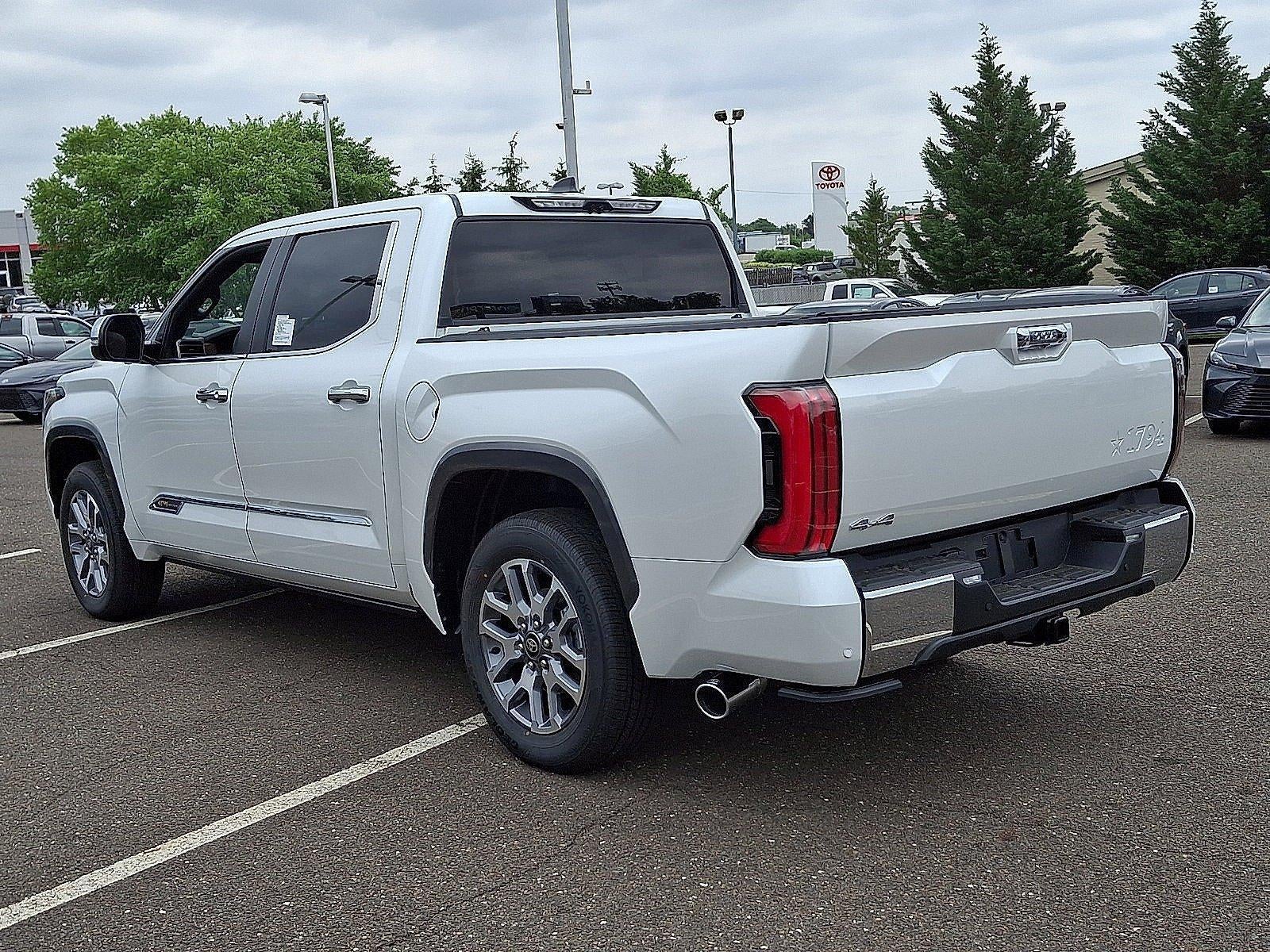 2026 Toyota Tundra 4WD 4WD 1794 Edition CrewMax 5.5' Bed (Natl)
