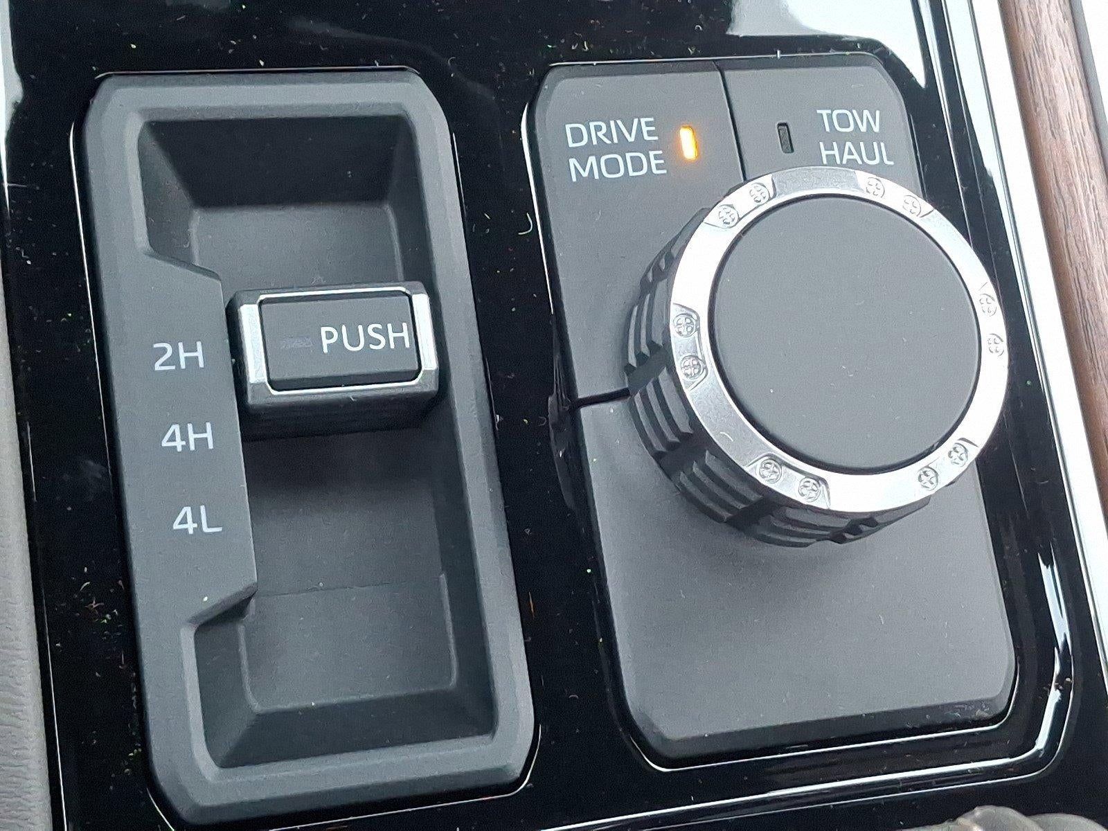 2025 Toyota Tundra 4WD 4WD 1794 Edition CrewMax 5.5' Bed (Natl)