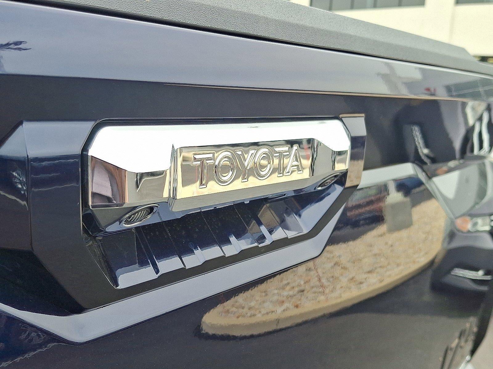 2026 Toyota Tundra 4WD 4WD 1794 Edition Hybrid CrewMax 5.5' Bed (Natl)