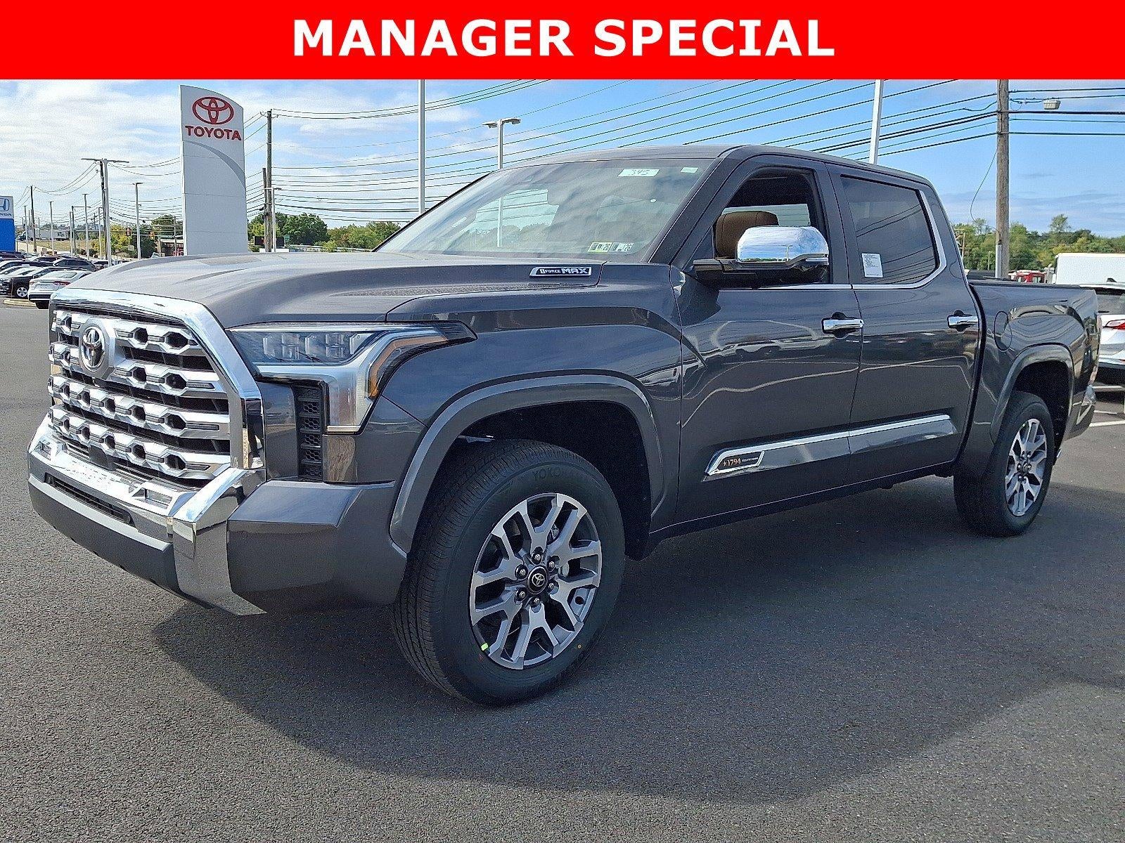 2026 Toyota Tundra 4WD 4WD 1794 Edition Hybrid CrewMax 5.5' Bed (Natl)