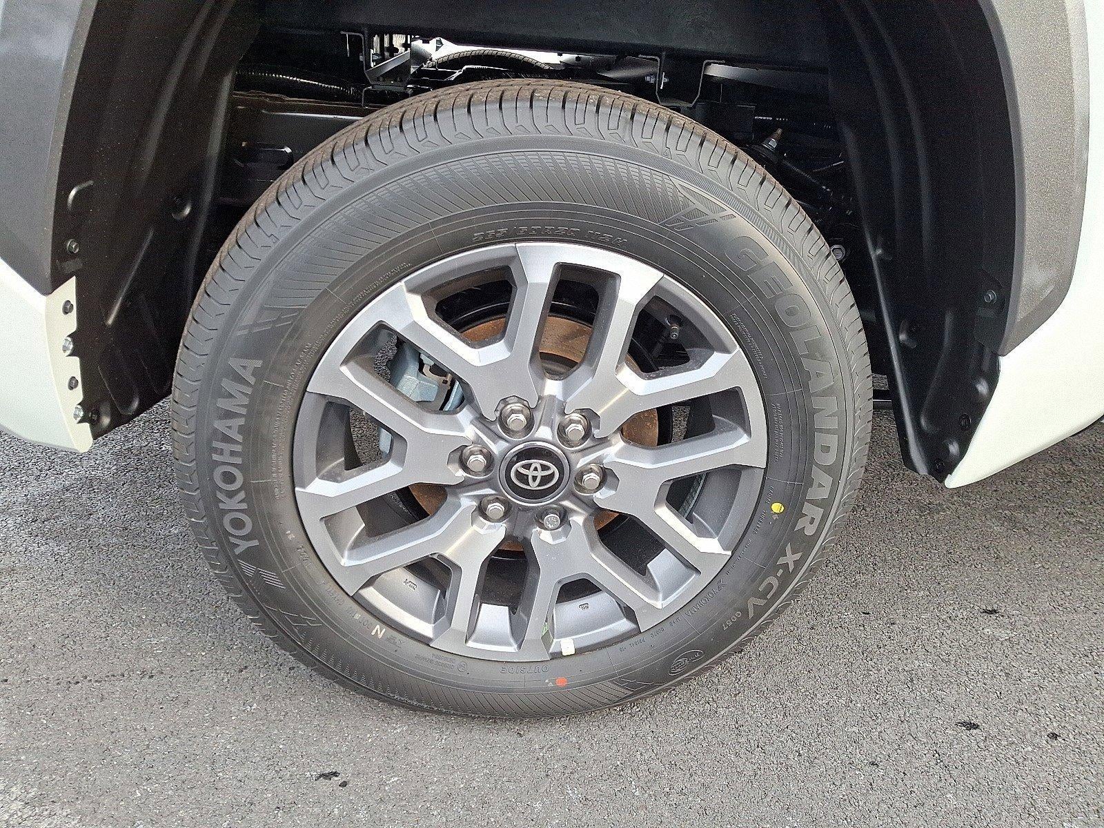 2026 Toyota Tundra 4WD 4WD 1794 Edition Hybrid CrewMax 5.5' Bed (Natl)