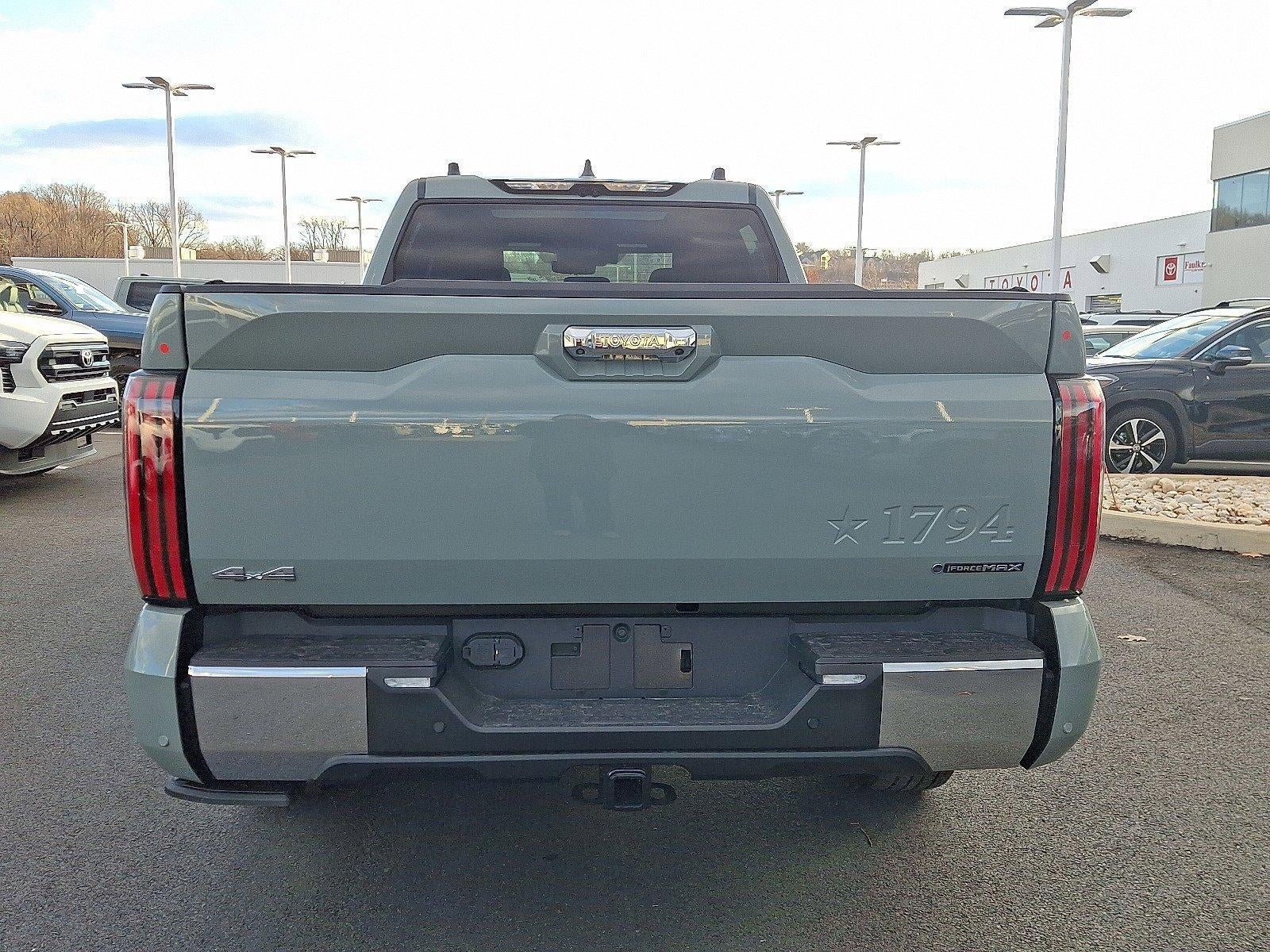 2026 Toyota Tundra 4WD 4WD 1794 Edition Hybrid CrewMax 6.5' Bed (Natl)