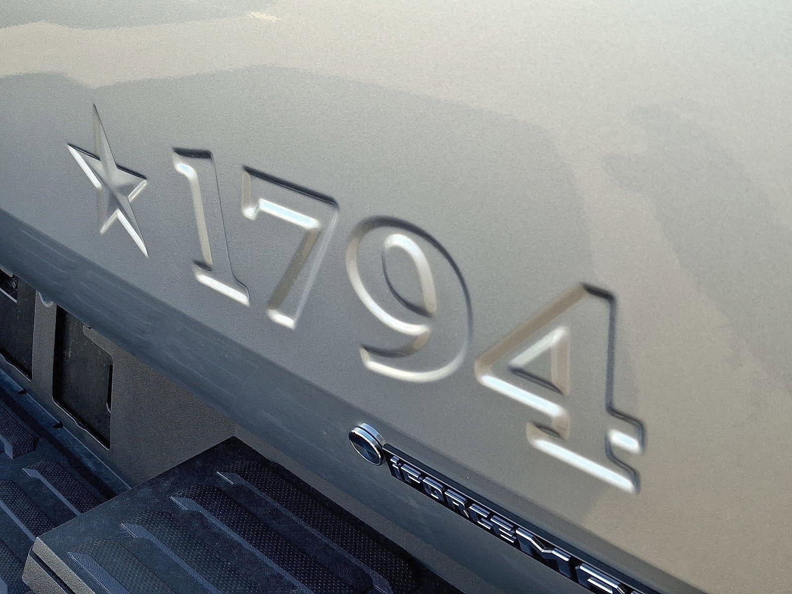 2026 Toyota Tundra 4WD 4WD 1794 Edition Hybrid CrewMax 6.5' Bed (Natl)