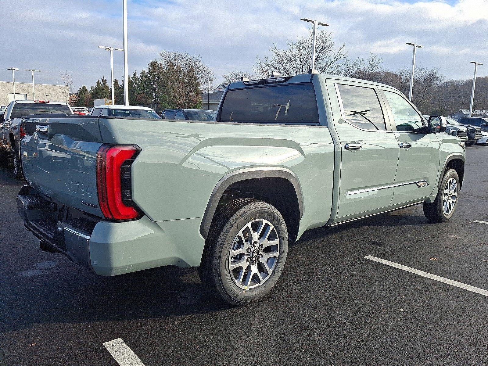 2026 Toyota Tundra 4WD 4WD 1794 Edition Hybrid CrewMax 6.5' Bed (Natl)