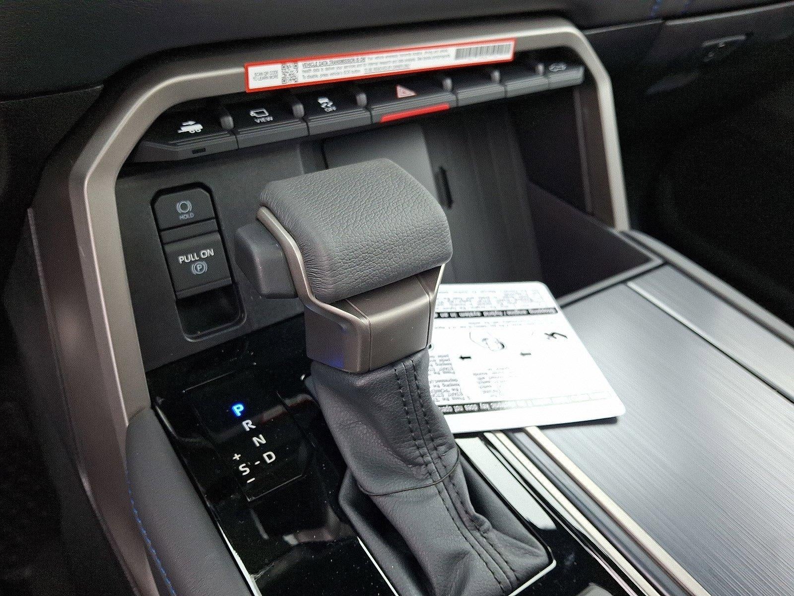 2026 Toyota Tundra 4WD 4WD Platinum CrewMax 5.5' Bed (Natl)