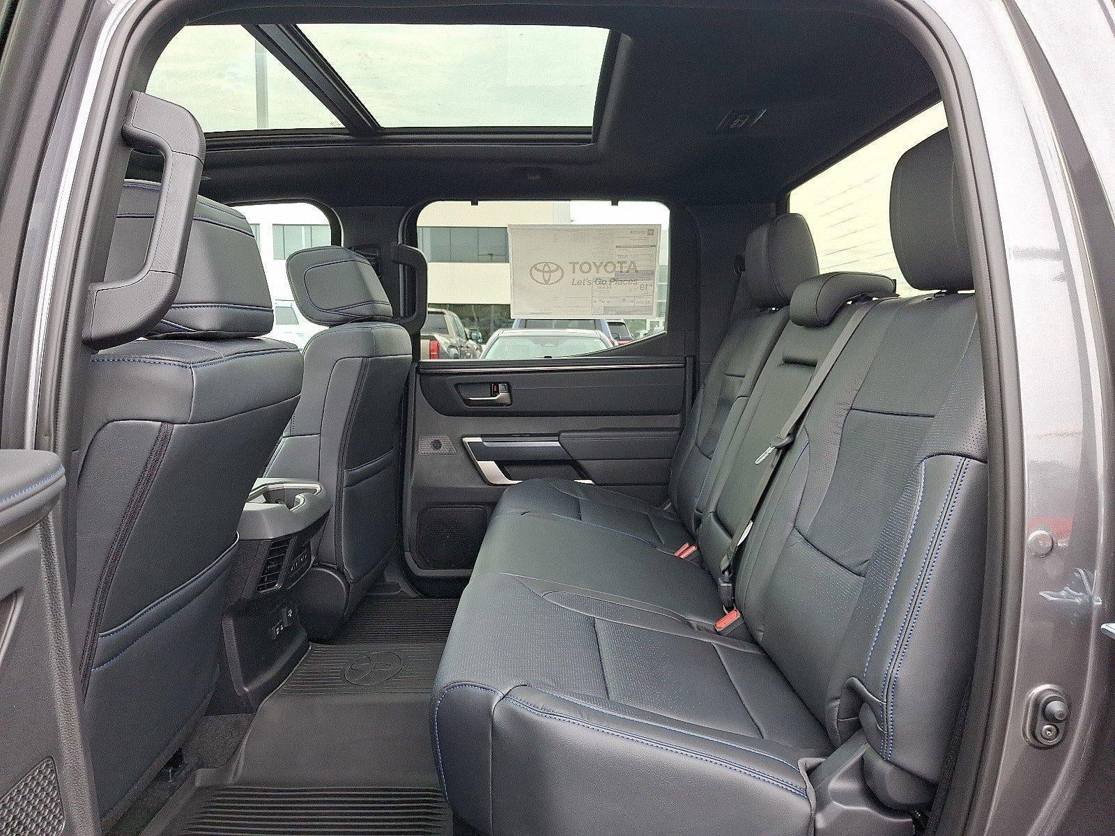 2026 Toyota Tundra 4WD 4WD Platinum CrewMax 5.5' Bed (Natl)