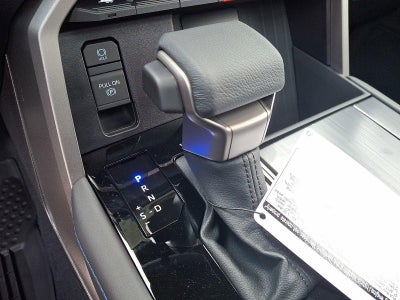 2026 Toyota Tundra 4WD 4WD Platinum CrewMax 6.5' Bed (Natl)