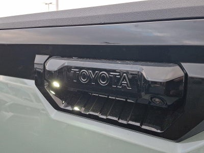 2026 Toyota Tundra 4WD 4WD Platinum CrewMax 6.5' Bed (Natl)