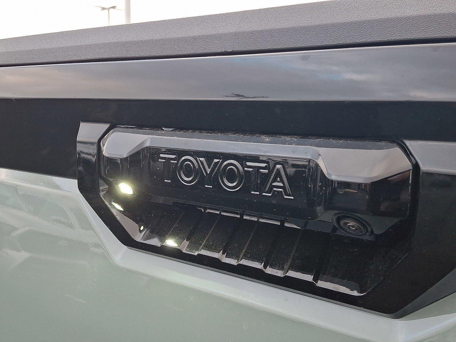 2026 Toyota Tundra 4WD 4WD Platinum CrewMax 6.5' Bed (Natl)