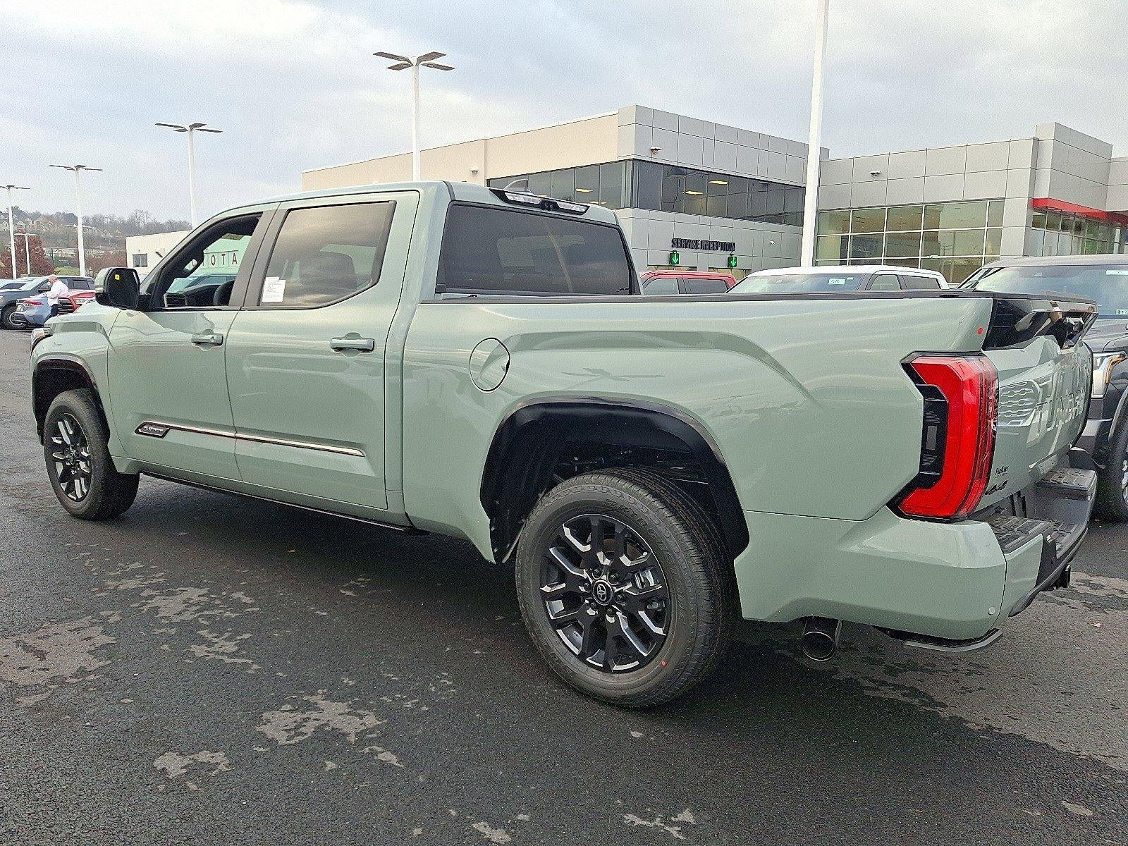 2026 Toyota Tundra 4WD 4WD Platinum CrewMax 6.5' Bed (Natl)