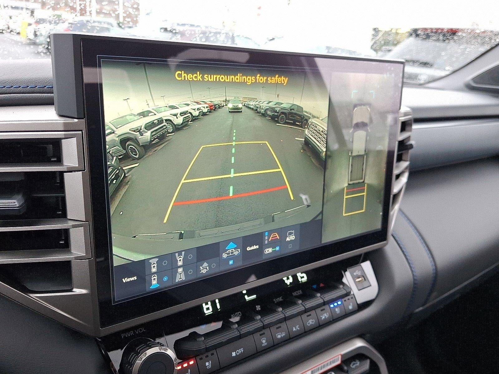 2026 Toyota Tundra 4WD 4WD Platinum CrewMax 6.5' Bed (Natl)