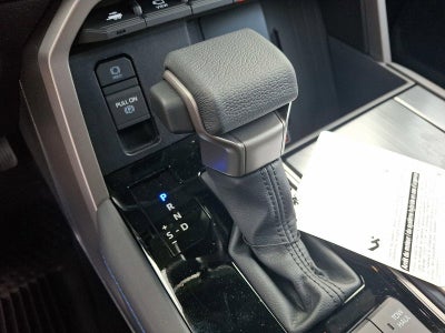 2026 Toyota Tundra 4WD 4WD Platinum CrewMax 6.5' Bed (Natl)