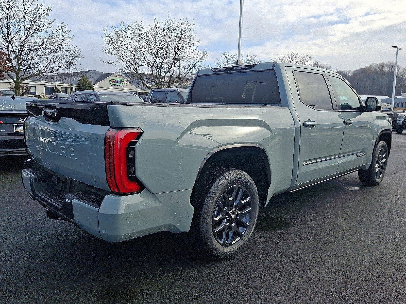 2026 Toyota Tundra 4WD 4WD Platinum CrewMax 6.5' Bed (Natl)