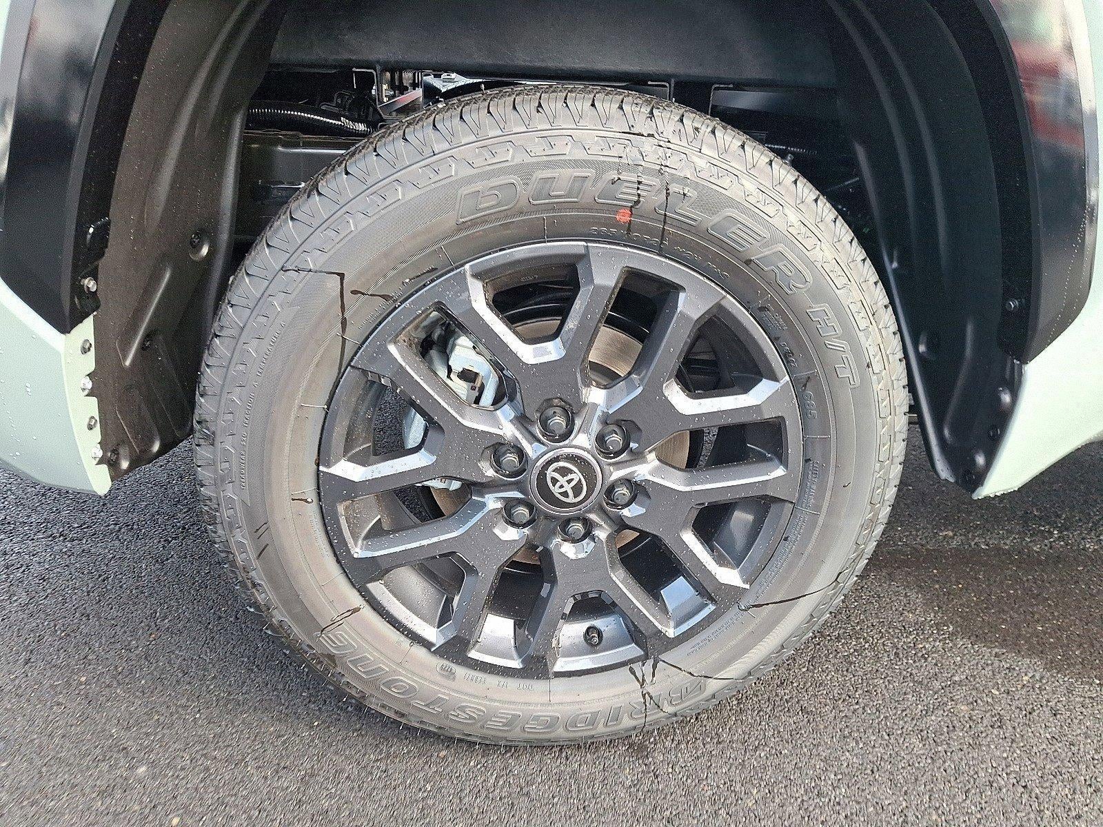 2026 Toyota Tundra 4WD 4WD Platinum CrewMax 6.5' Bed (Natl)