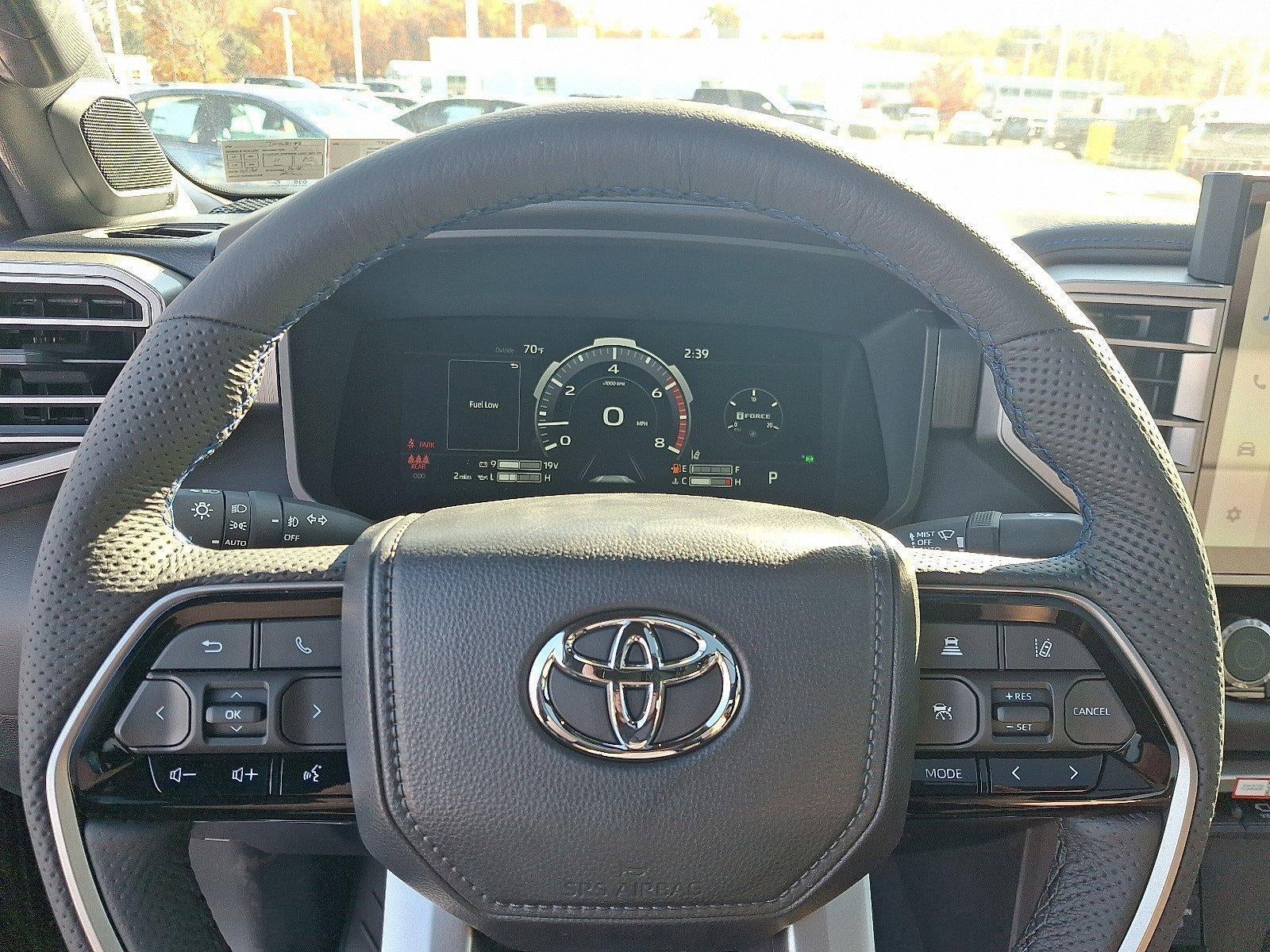 2026 Toyota Tundra 4WD 4WD Platinum CrewMax 6.5' Bed (Natl)