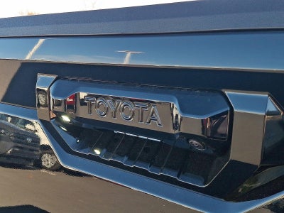 2026 Toyota Tundra 4WD 4WD Platinum CrewMax 6.5' Bed (Natl)