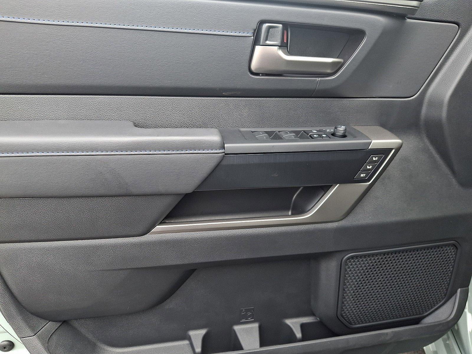 2026 Toyota Tundra 4WD 4WD Platinum CrewMax 6.5' Bed (Natl)