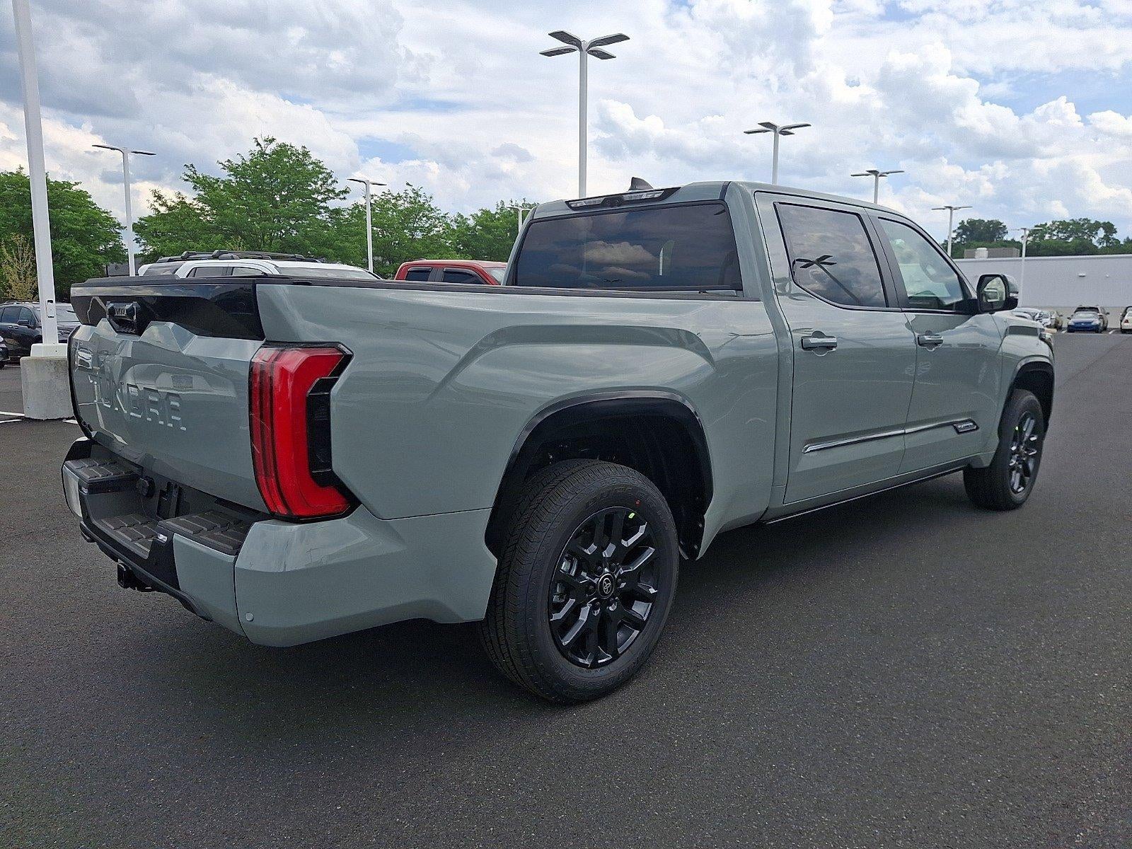 2026 Toyota Tundra 4WD 4WD Platinum CrewMax 6.5' Bed (Natl)