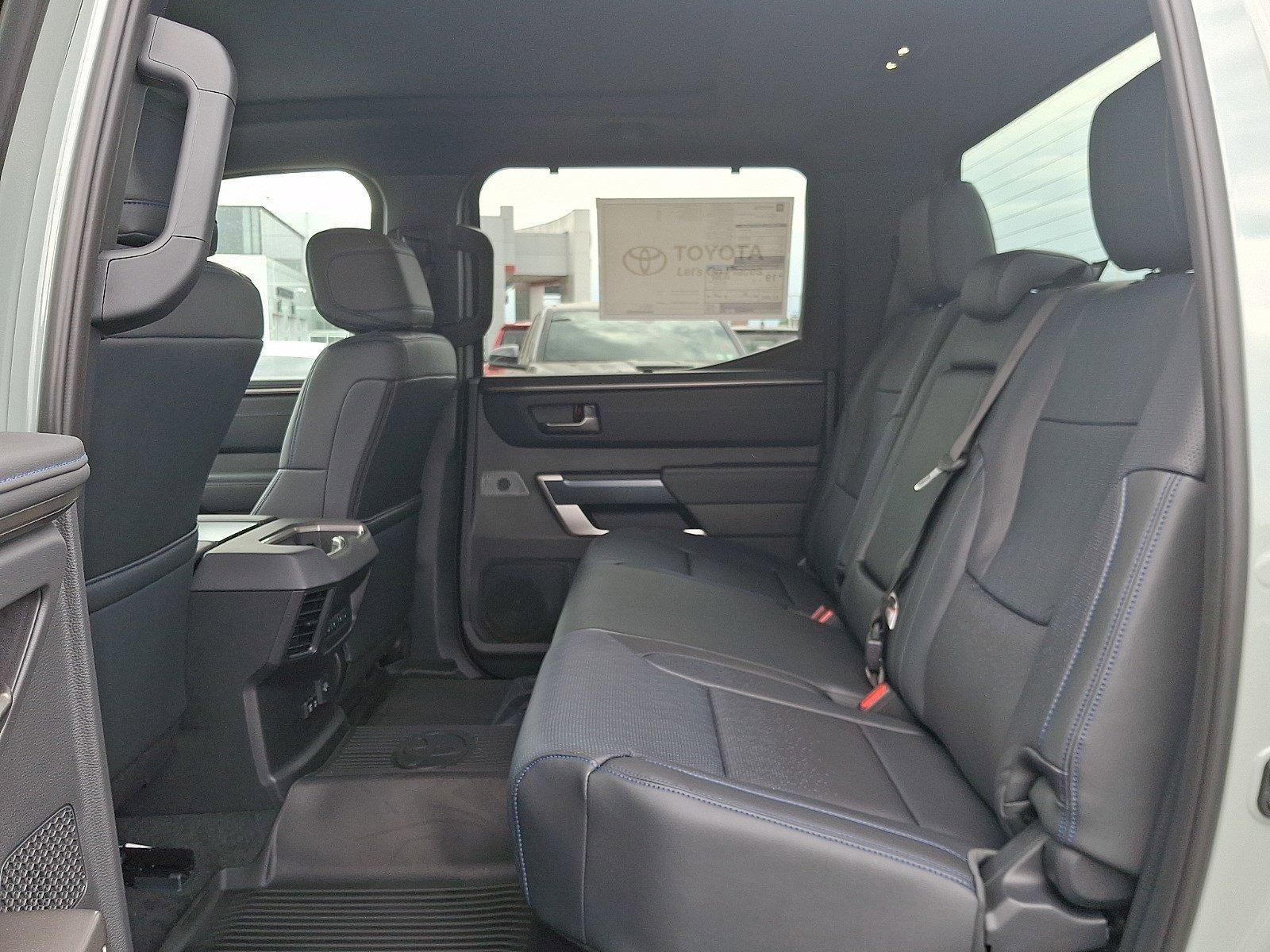 2026 Toyota Tundra 4WD 4WD Platinum CrewMax 6.5' Bed (Natl)
