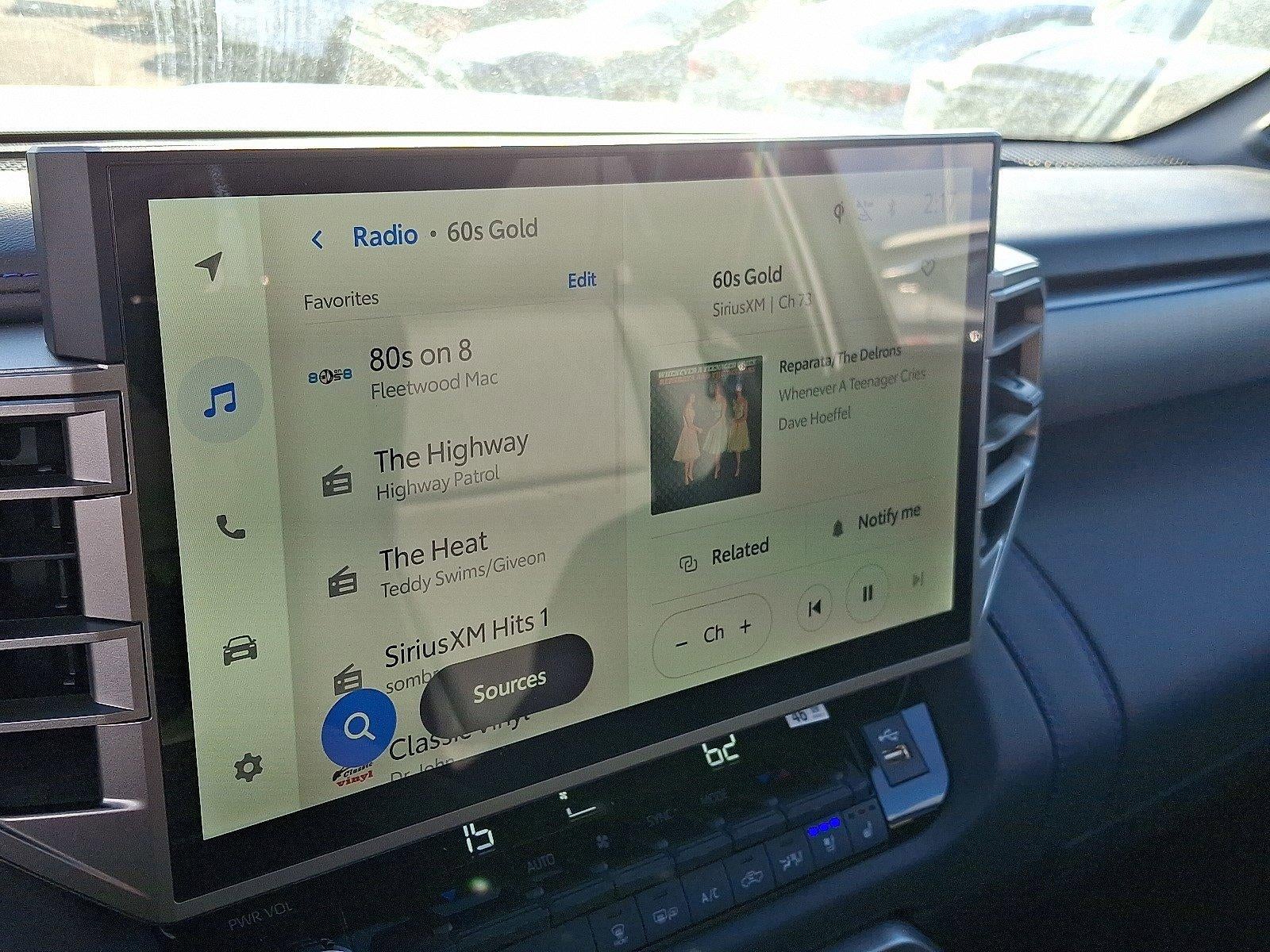 2026 Toyota Tundra 4WD 4WD Platinum CrewMax 6.5' Bed (Natl)