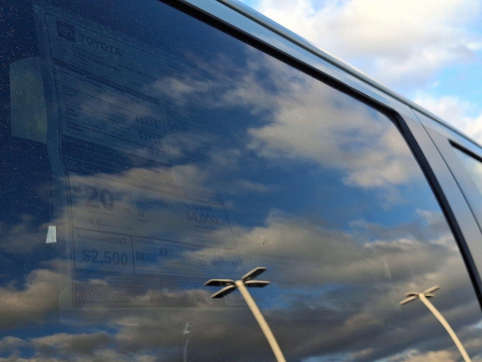 2026 Toyota Tundra 4WD 4WD Platinum Hybrid CrewMax 5.5' Bed (Natl)