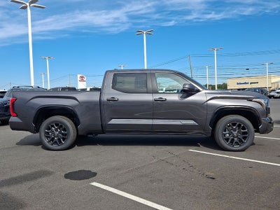2026 Toyota Tundra Hybrid Platinum
