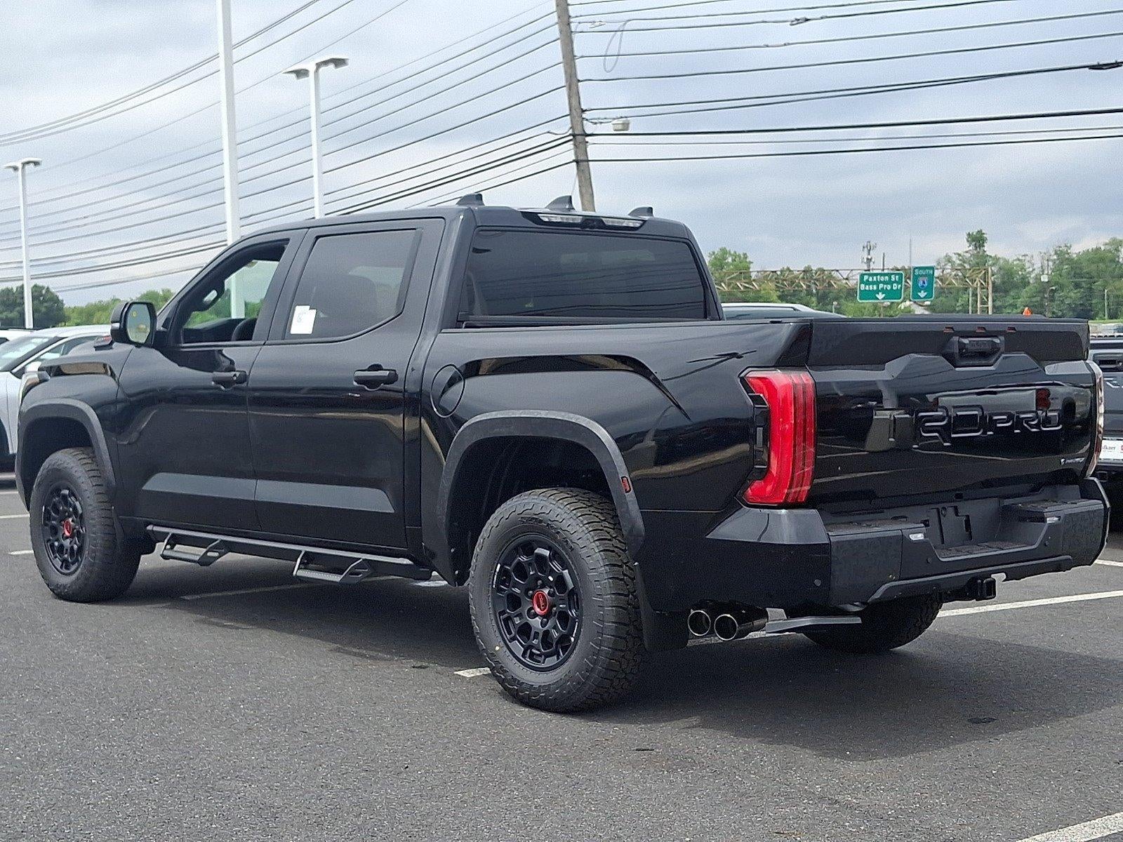 2026 Toyota Tundra 4WD 4WD TRD Pro Hybrid CrewMax 5.5' Bed (Natl)