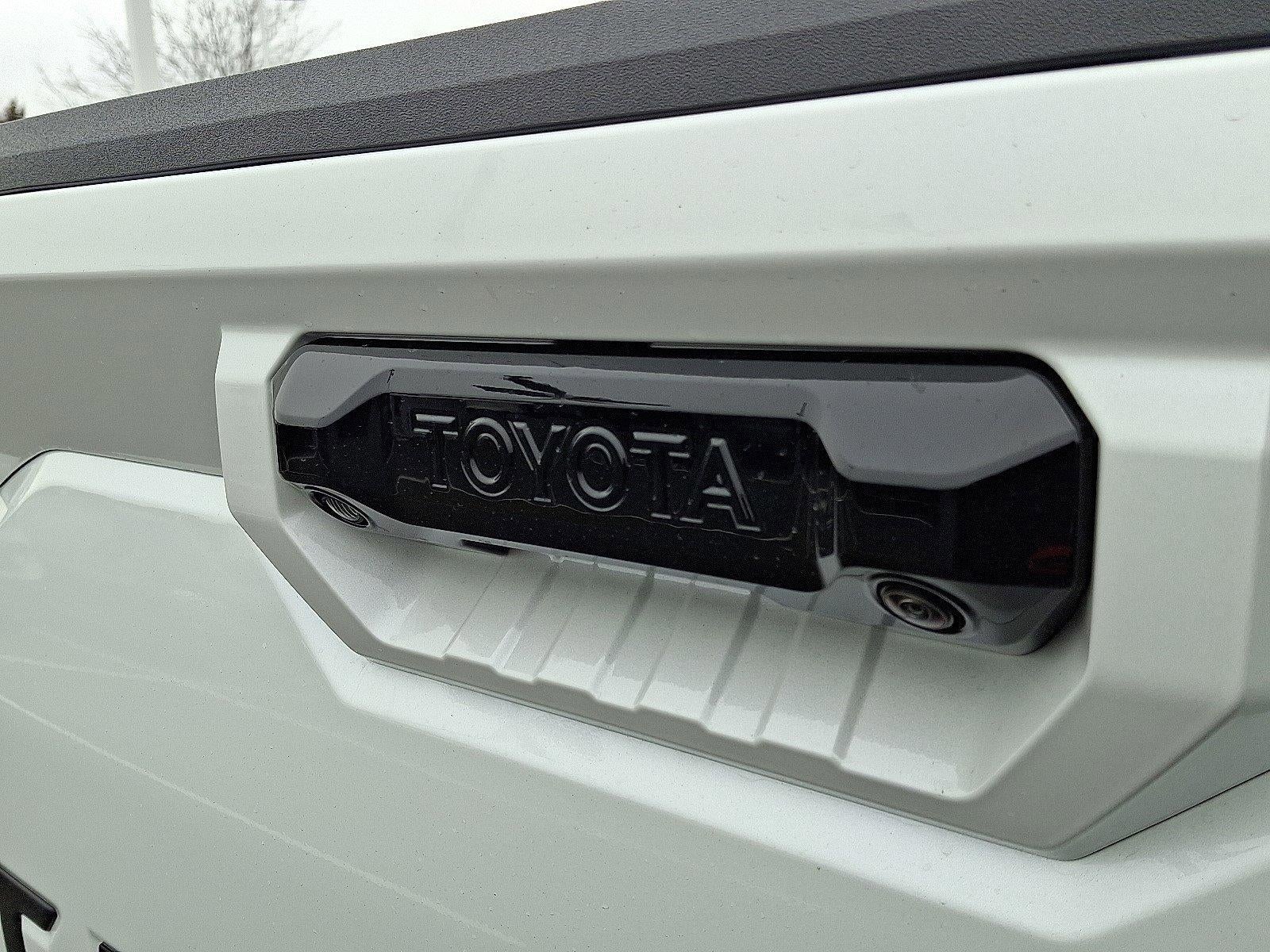 2026 Toyota Tundra 4WD 4WD Limited CrewMax 5.5' Bed (Natl)