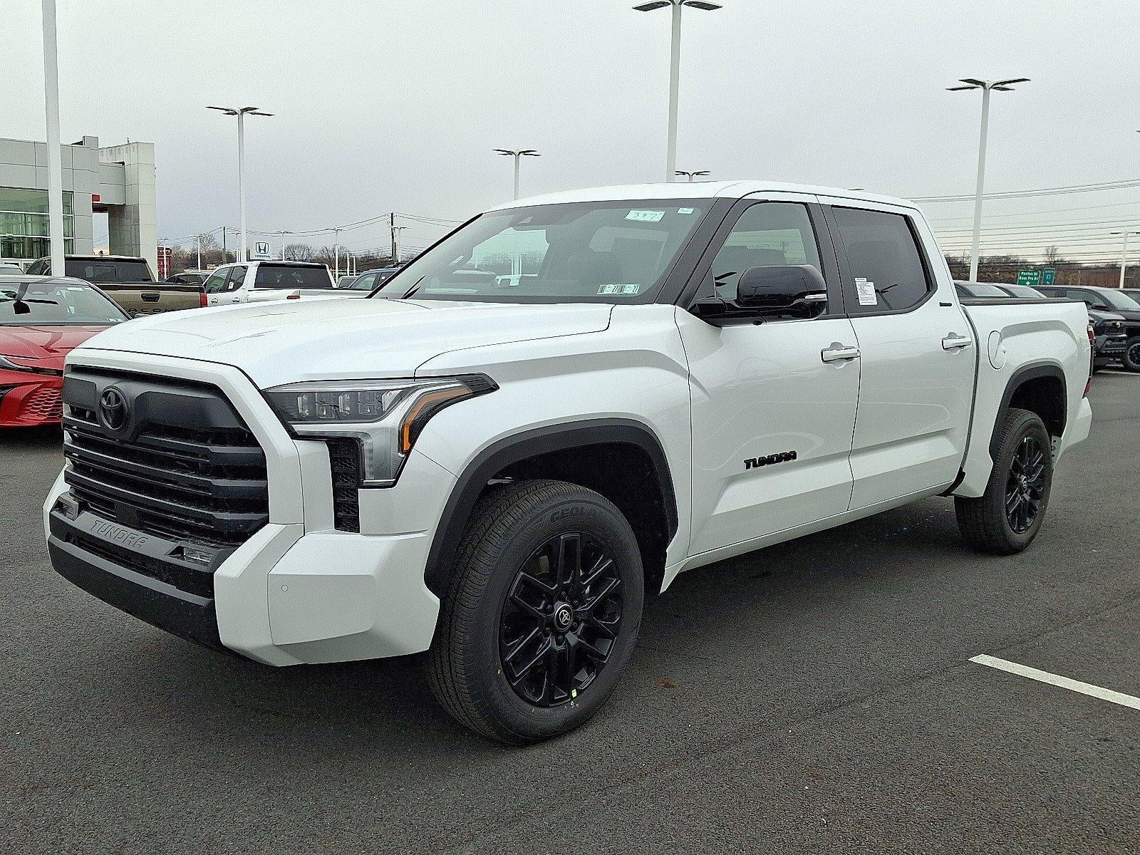 2026 Toyota Tundra 4WD 4WD Limited CrewMax 5.5' Bed (Natl)