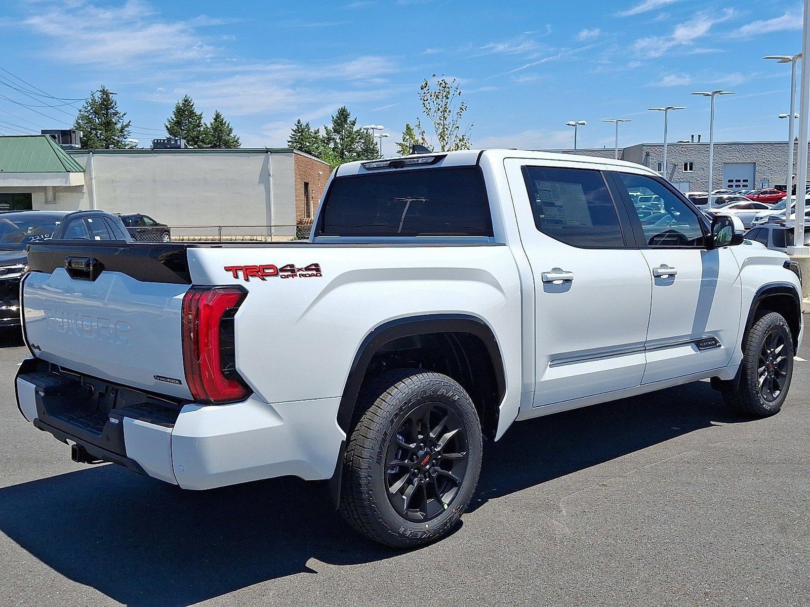 2026 Toyota Tundra 4WD 4WD Platinum Hybrid CrewMax 5.5' Bed (Natl)