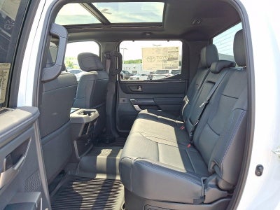 2026 Toyota Tundra 4WD 4WD Platinum Hybrid CrewMax 5.5' Bed (Natl)