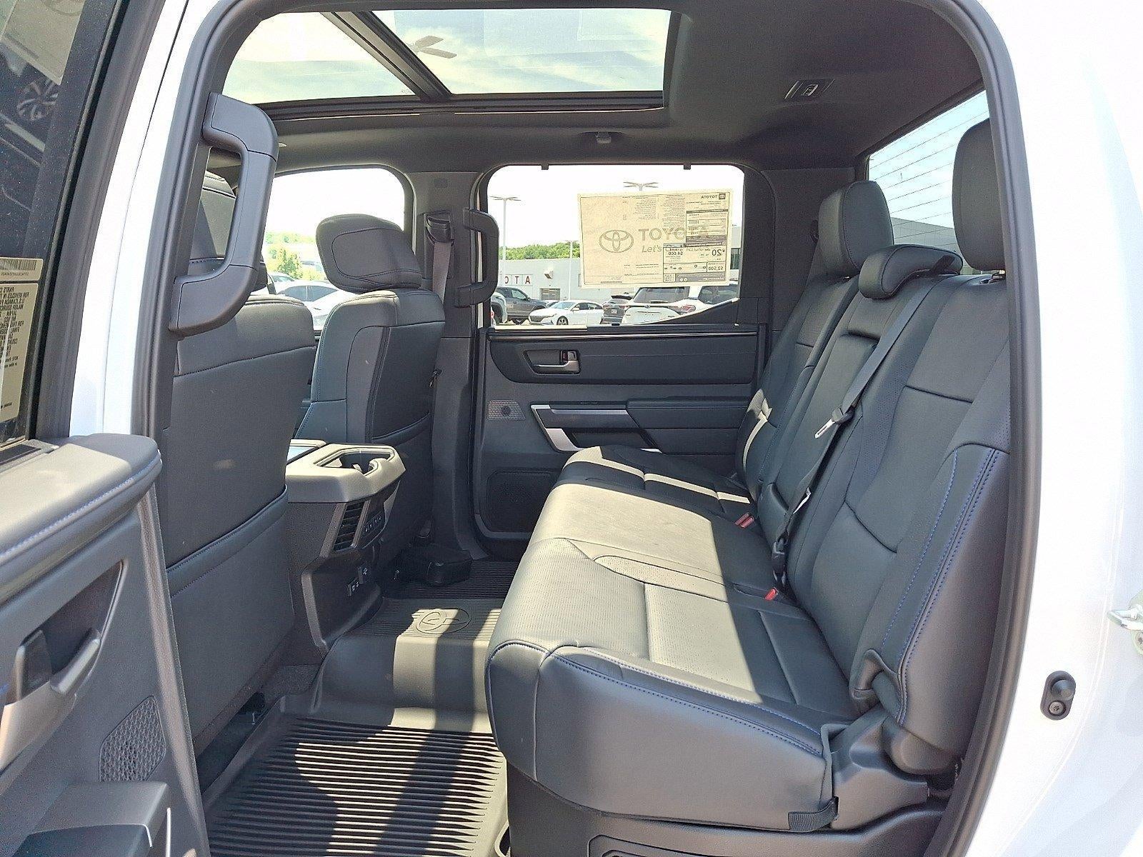 2026 Toyota Tundra 4WD 4WD Platinum Hybrid CrewMax 5.5' Bed (Natl)